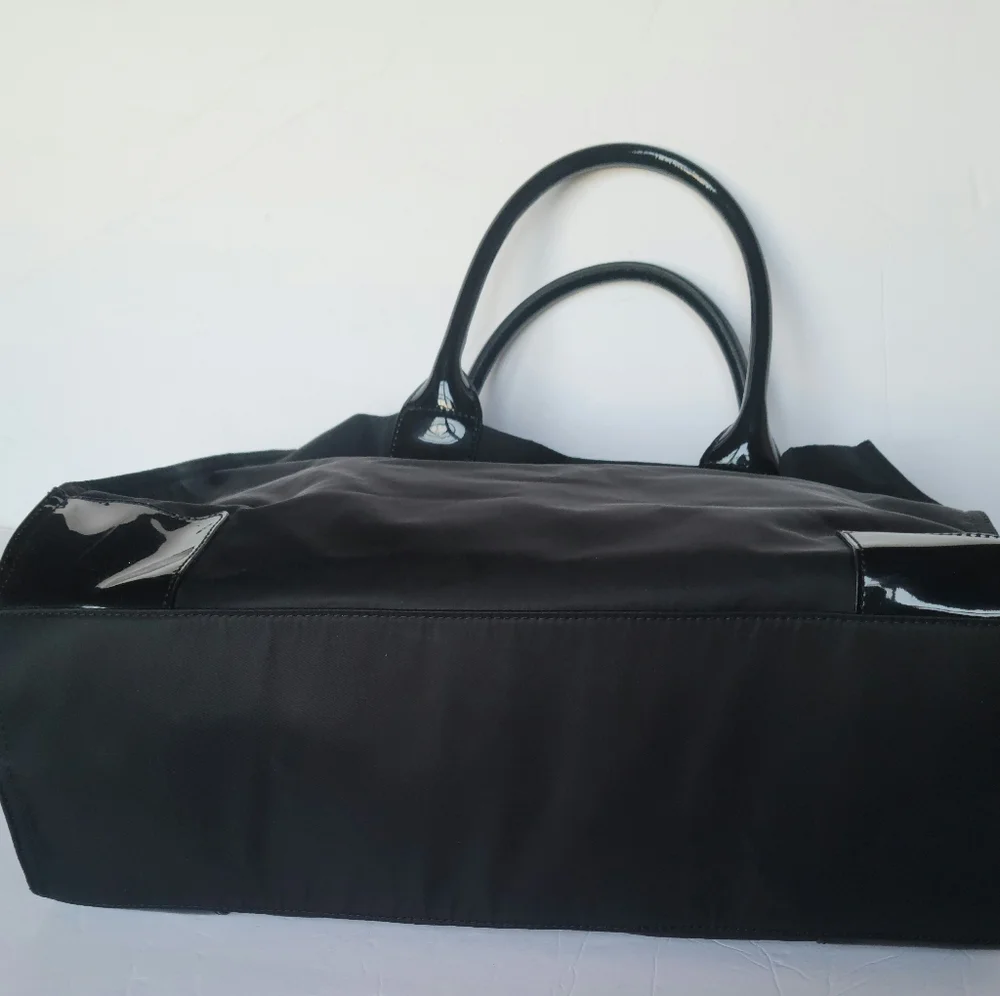 Tory Burch Ella patent nylon tote - Picture 6 of 9